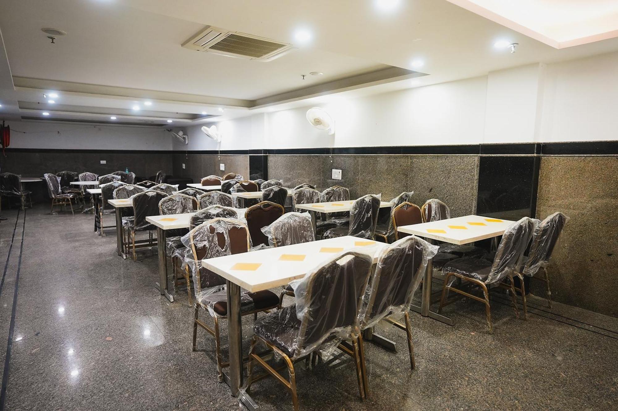 Hotel Kabir Palace Karol Bagh นิวเดลี ภายนอก รูปภาพ